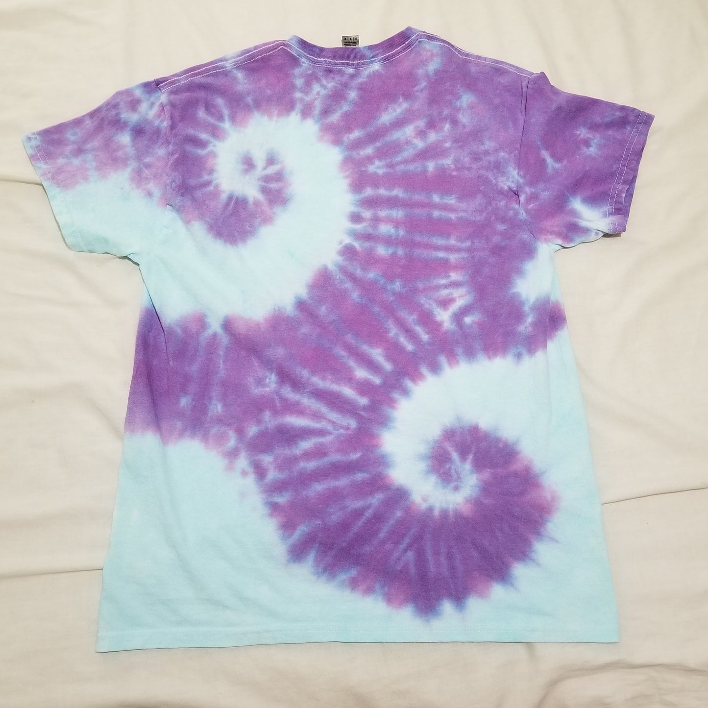 Handmade Tie Dye Robin's Egg Blue & Lilac Double Spiral T-Shirt Size Medium