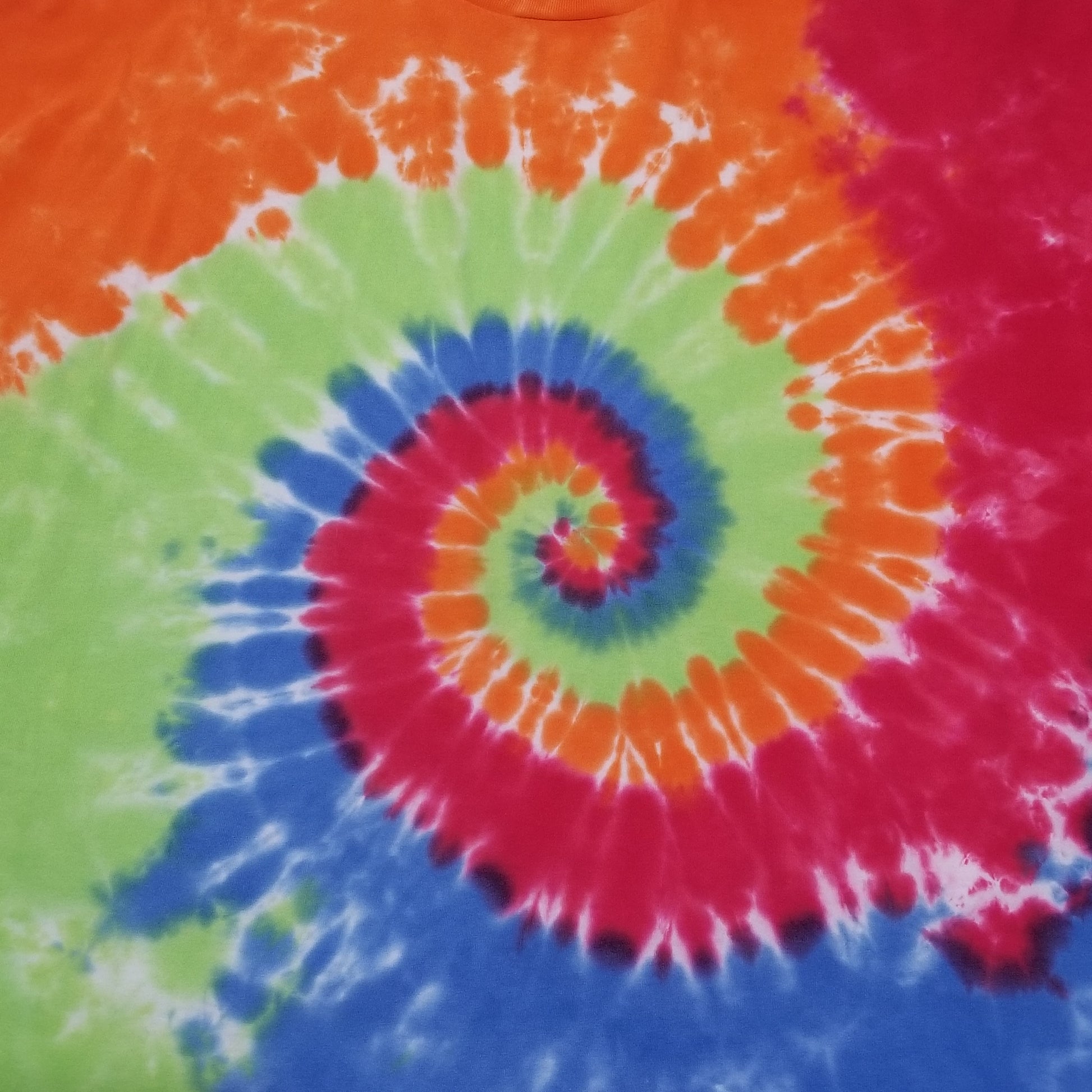 Handmade Tie Dye Blue Red Orange Green Spiral T-Shirt Size 3XL – Anna's  Abstract Attic