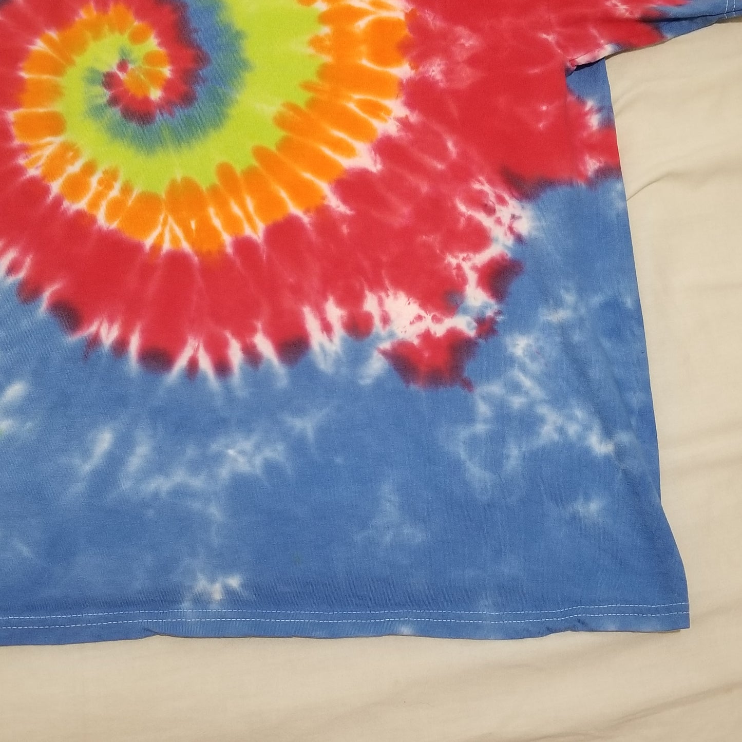 Handmade Tie Dye Blue Red Orange Green Spiral T-Shirt Size 3XL