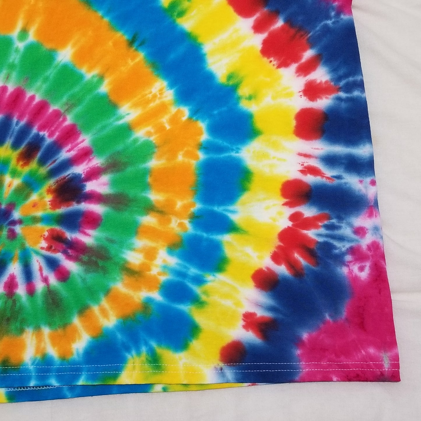 Handmade Tie Dye Funky Rainbow Offset Spiral T-Shirt Size Medium