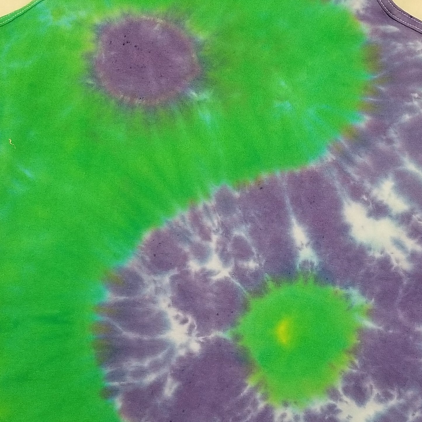 Handmade Tie Dye Green & Purple Yin Yang Men's Tank Top Size Medium M