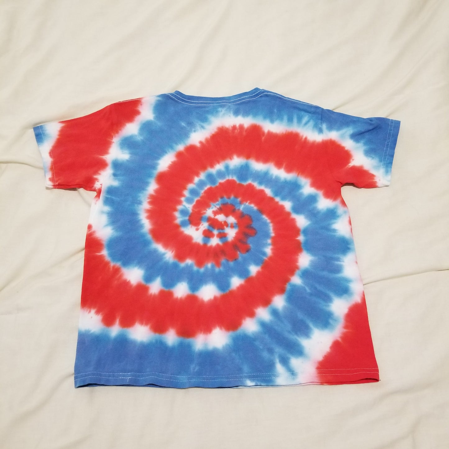 Handmade Tie Dye Red White & Blue Spiral Kid's T-Shirt Youth Size Medium M